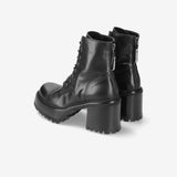 McQueen Calfskin Booties M4519LA Ankle Boot Gaucho Nero